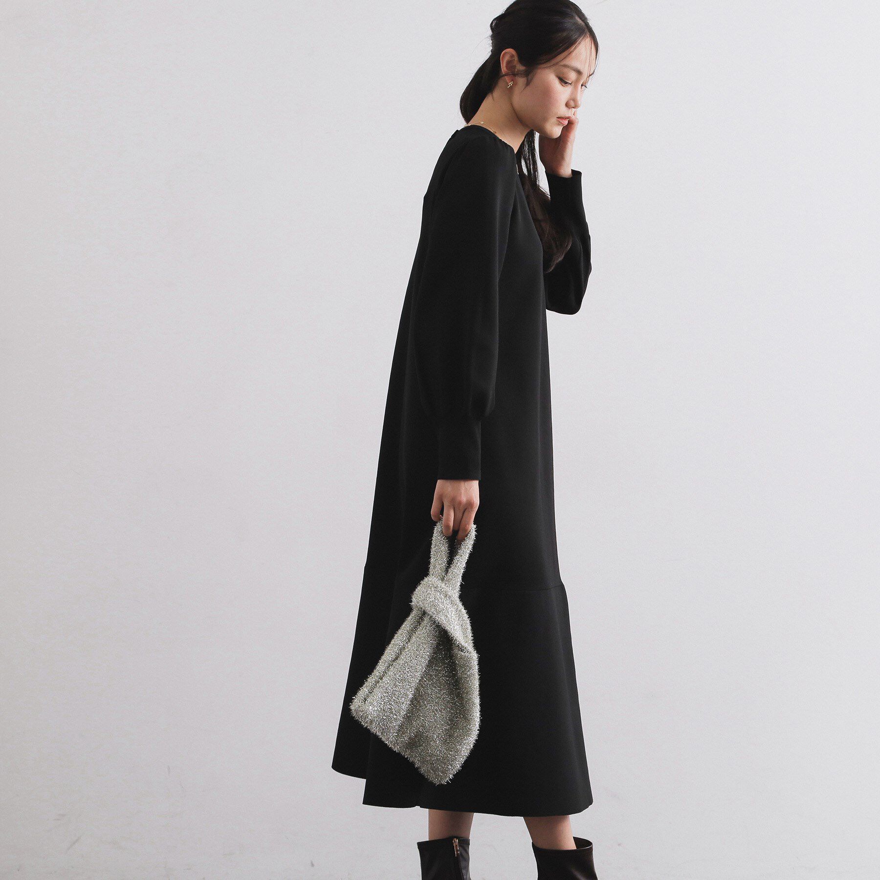 OPAQUE.CLIP「裾フレアニットワンピース【洗濯機OK/抗ピル】」|ワンピース|