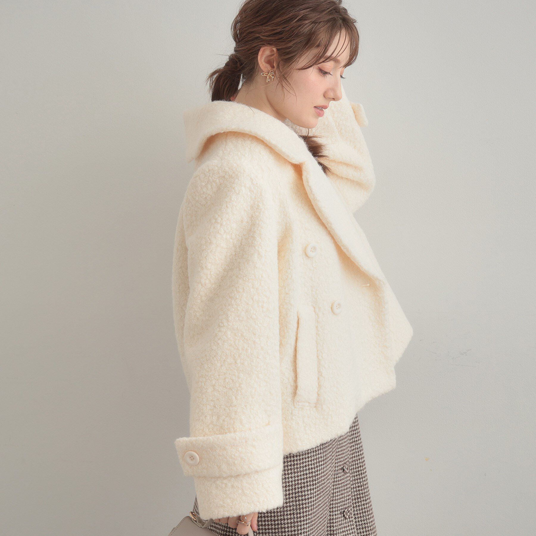 Couture broach「【S-LL/無地・チェック柄】プードルボア ショートコート」|ピーコート|