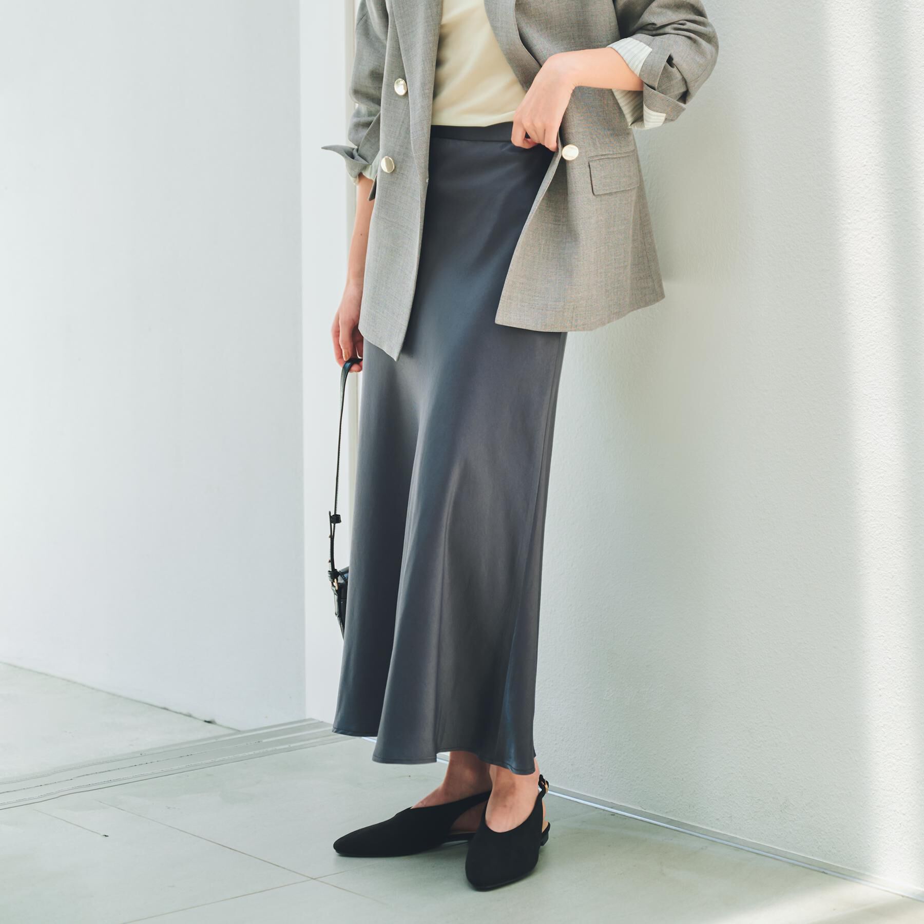 THE SHOP TK「サテンAラインスカート【洗える】」|スカート|スミクロ(018)