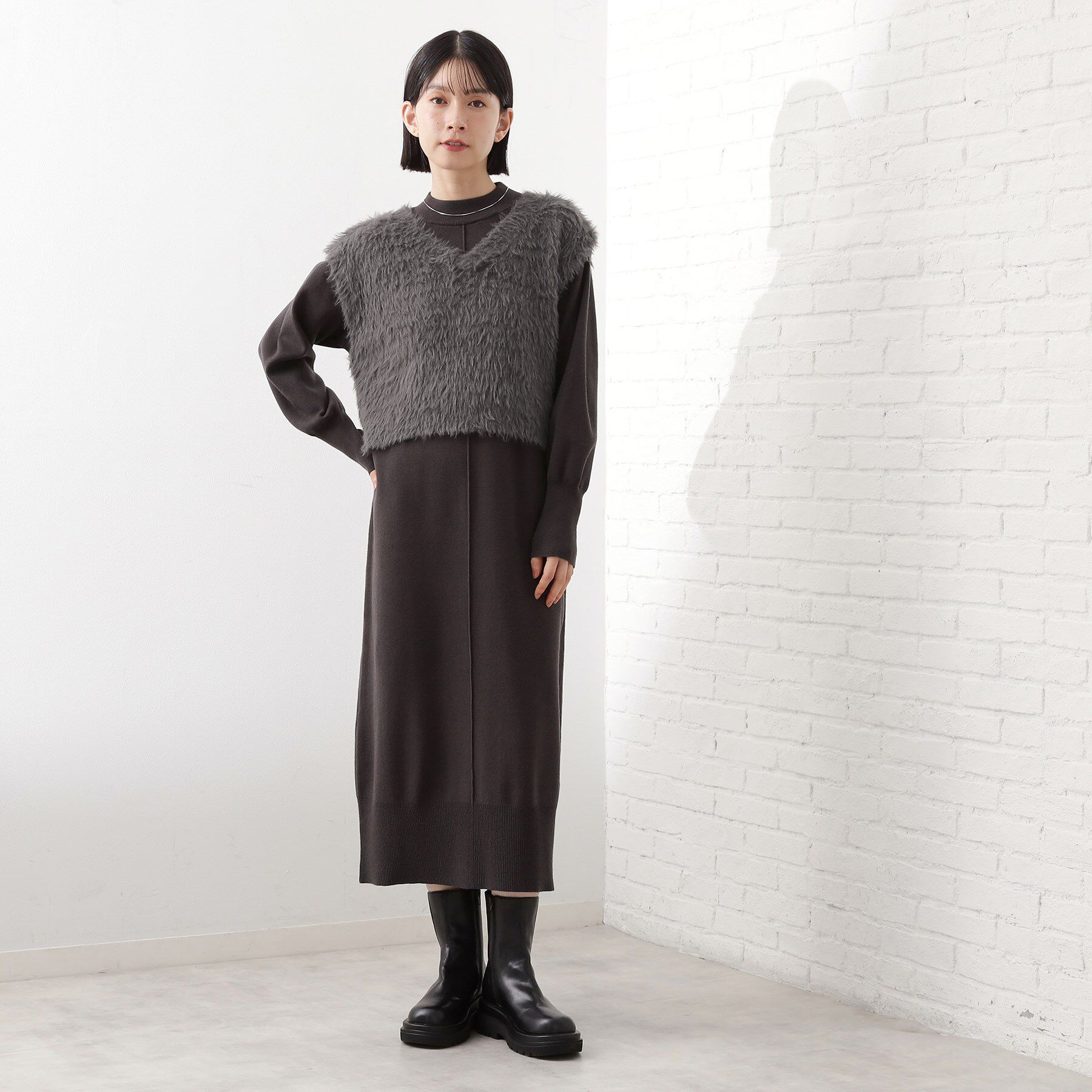 THE SHOP TK「優秀ふわふわベスト＆ニットワンピース【毛玉になりにくい/静電気防止/洗える】」|ワンピース|モカチャコール(01