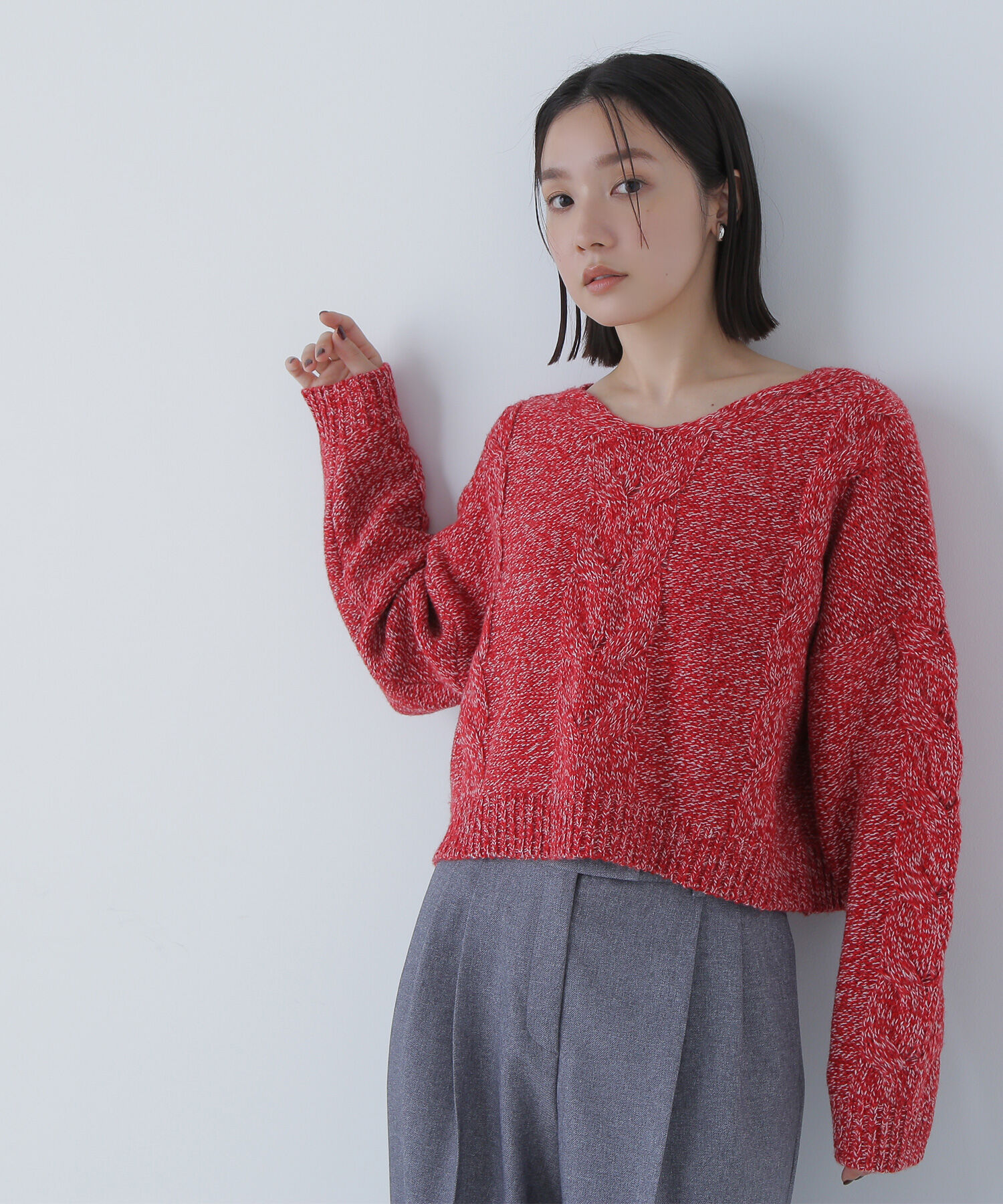  「Vネックケーブルニット」|ニット・セーター|