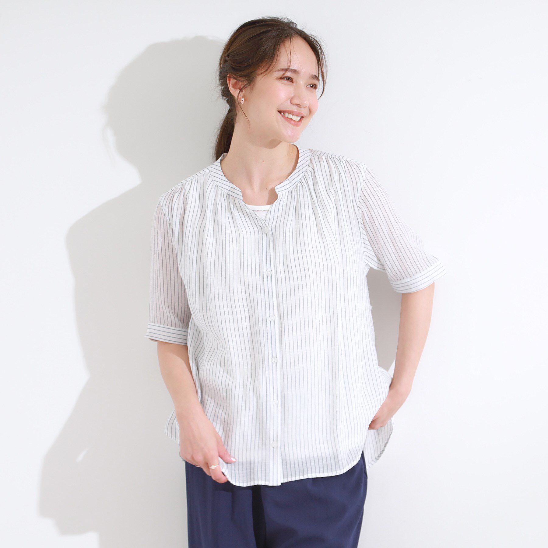 SHOO･LA･RUE「【S-LL/2点セット】着るだけでコーデが決まる 麻調5分袖ブラウス＋タンクトップ」|シャツ・ブラウス|