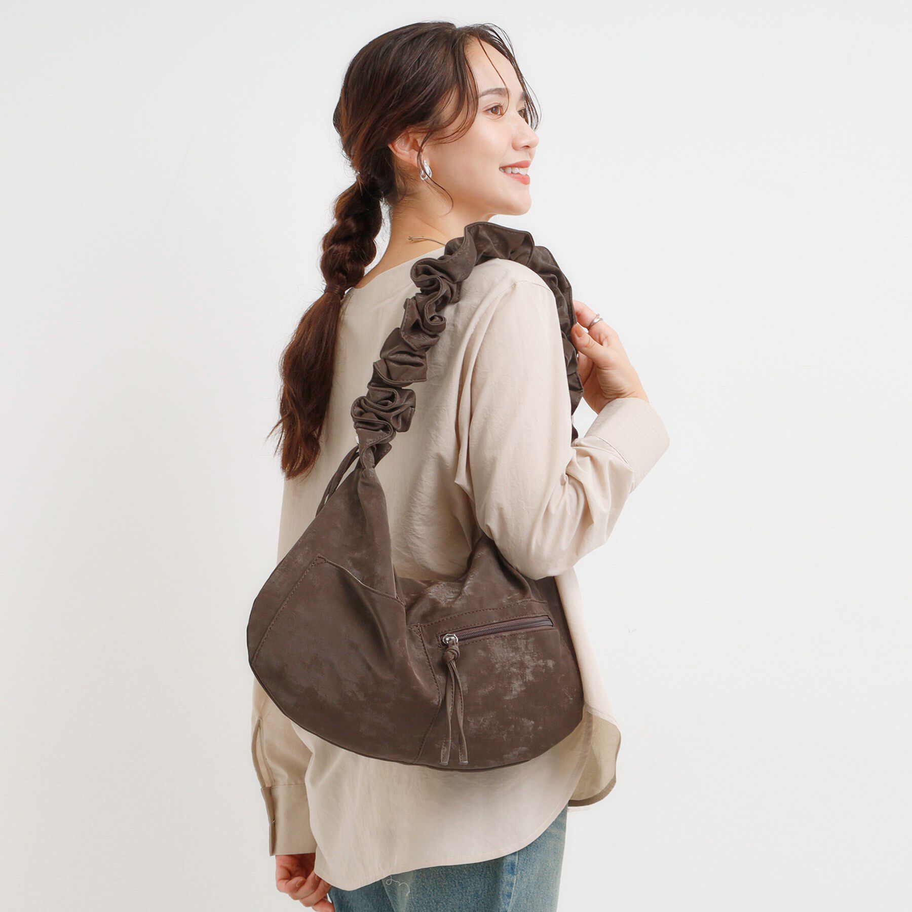 SHOO･LA･RUE「ハンドルフリルショルダーバッグ」|ショルダー・メッセンジャー|