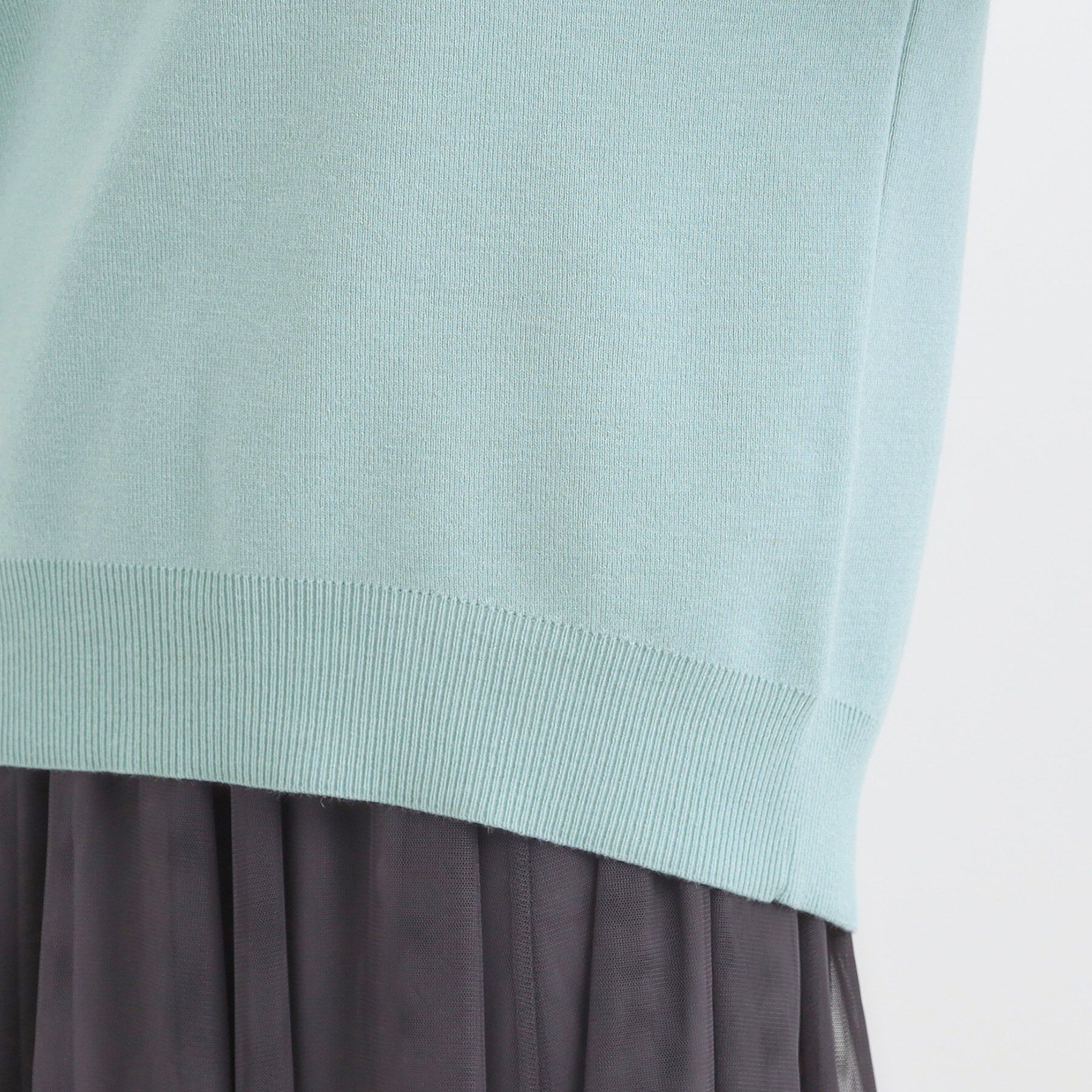 SHOO･LA･RUE「【洗える/毛玉レス】表面がきれいなハイネックバックスリットニット」|ニット・セーター|