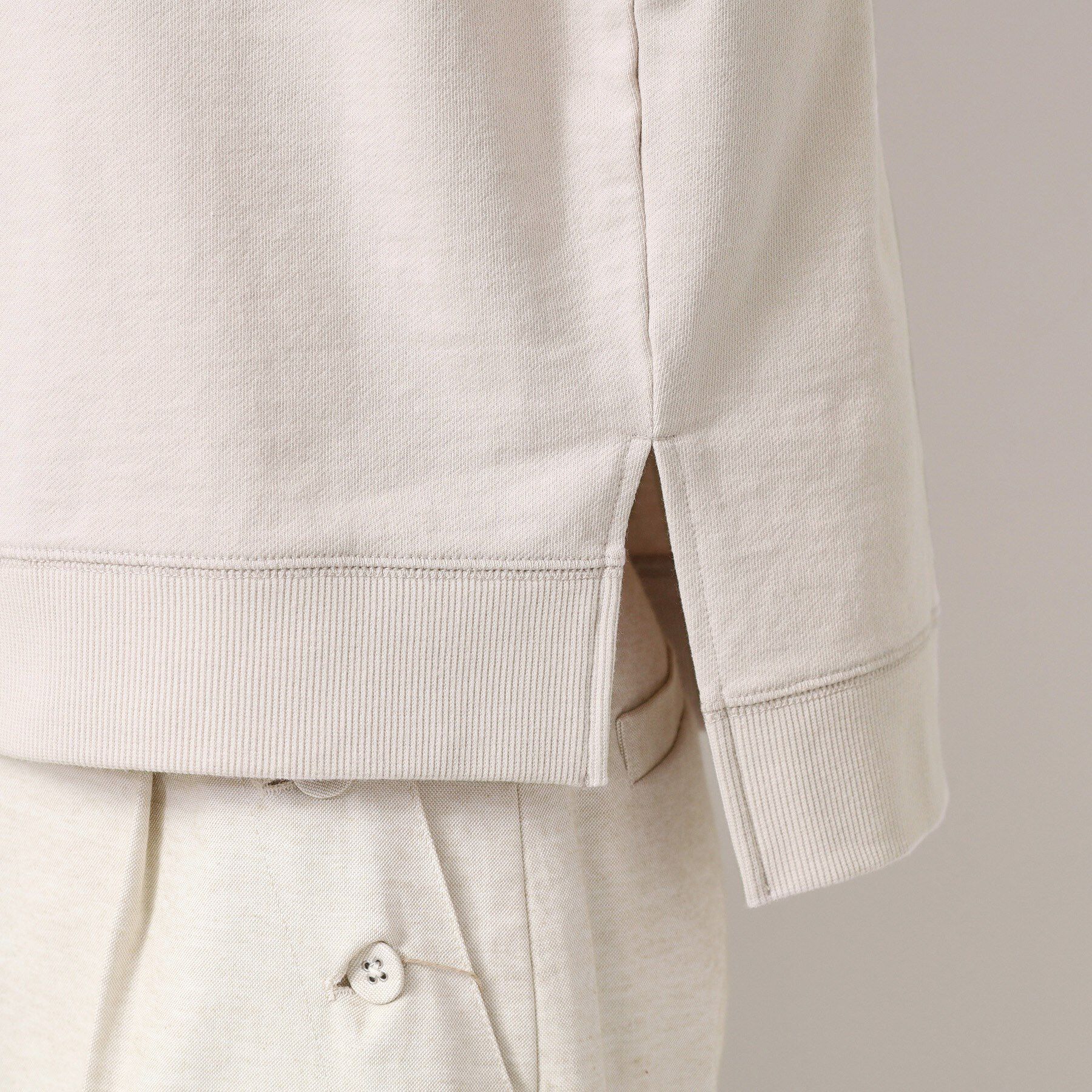 Dessin「【洗える】クロップド丈ポイントロゴ入りカットソー（S～L）」|Tシャツ・カットソー|