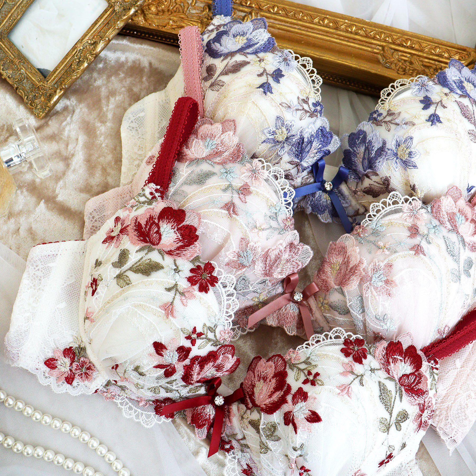 Risa Magli「サリー ブラジャー （G-H） ＜V Make Type＞」|インナー|