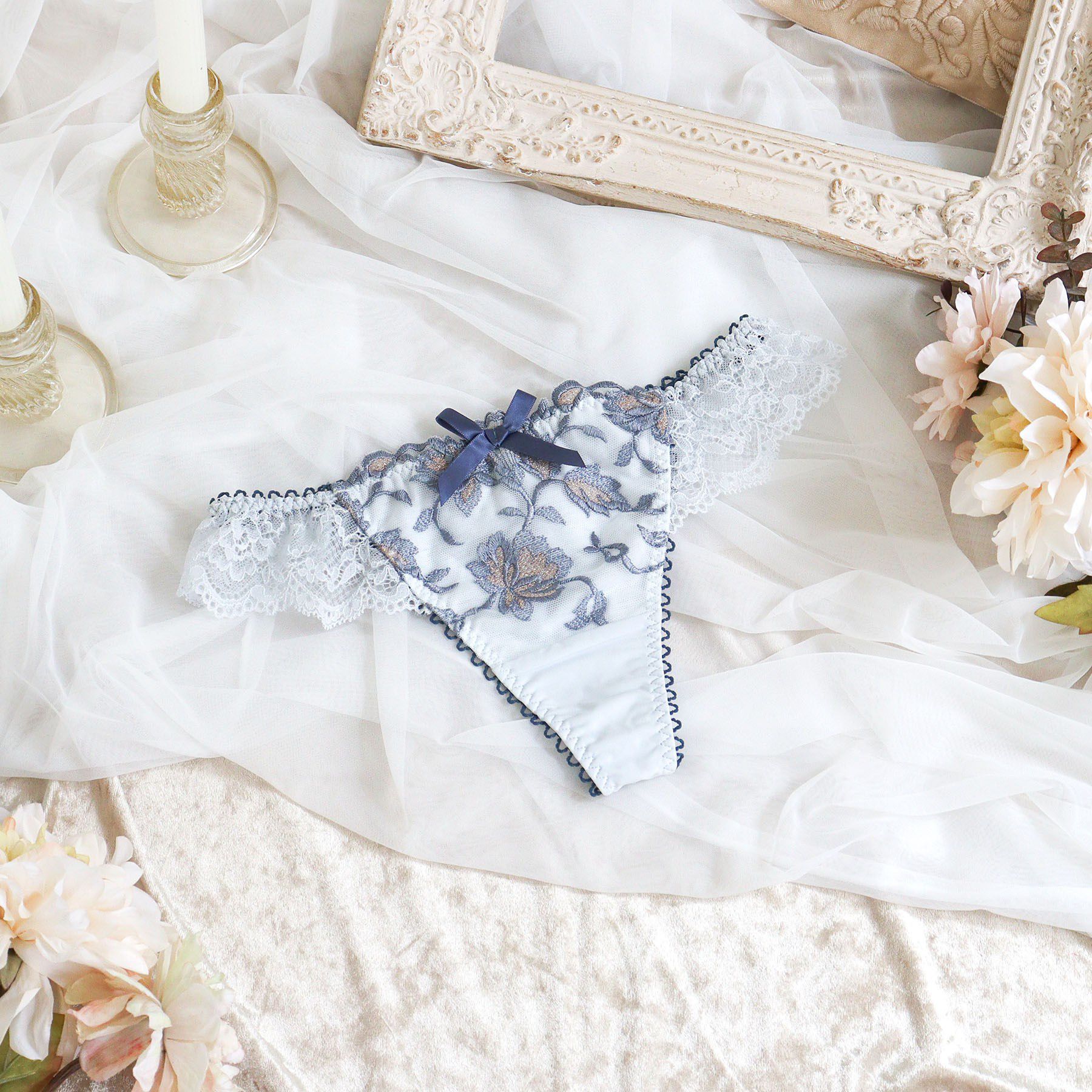 Risa Magli「エレノア Tバック」|インナー|ブルー(092)