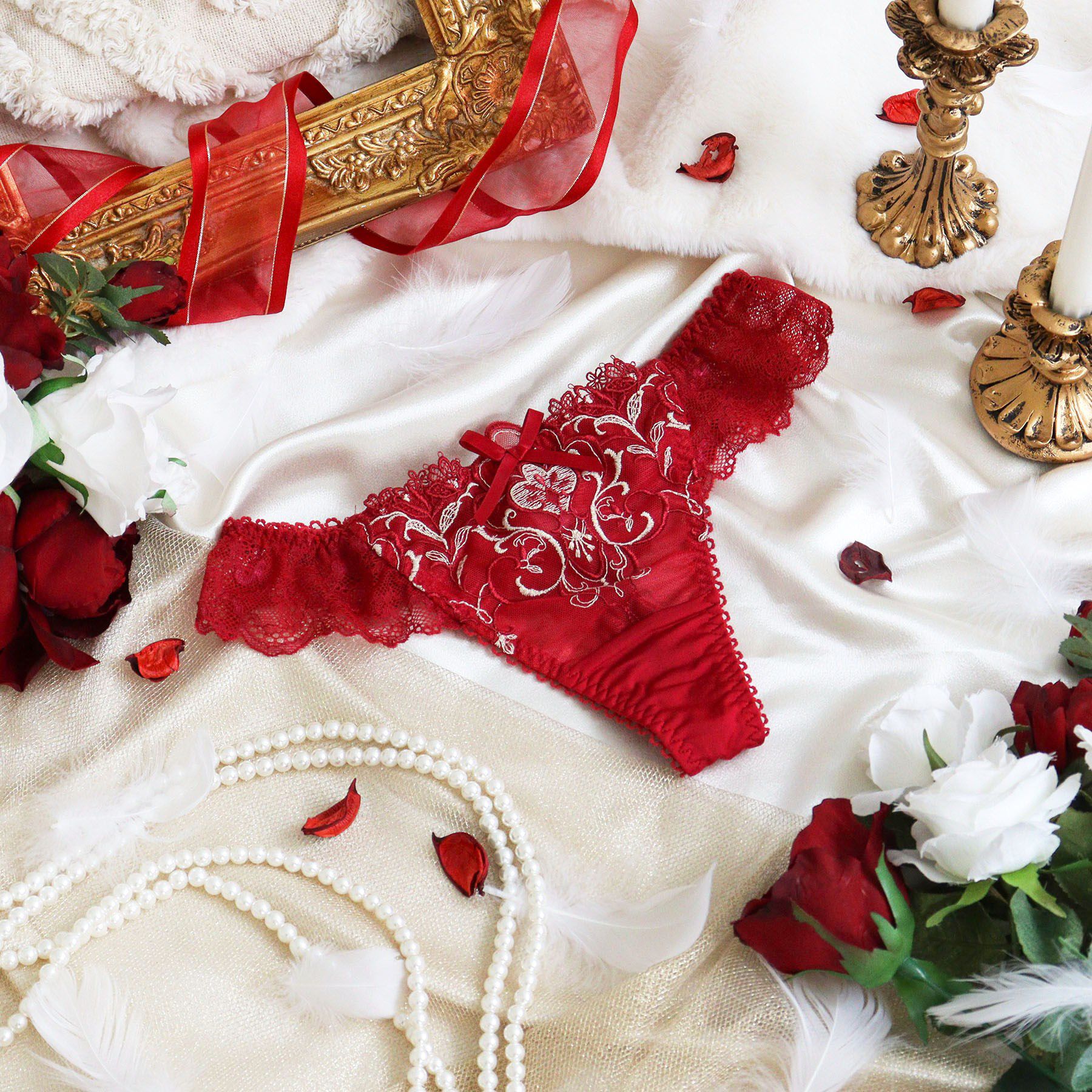 Risa Magli「【アリーナ】 Tバック」|インナー|レッド(061)