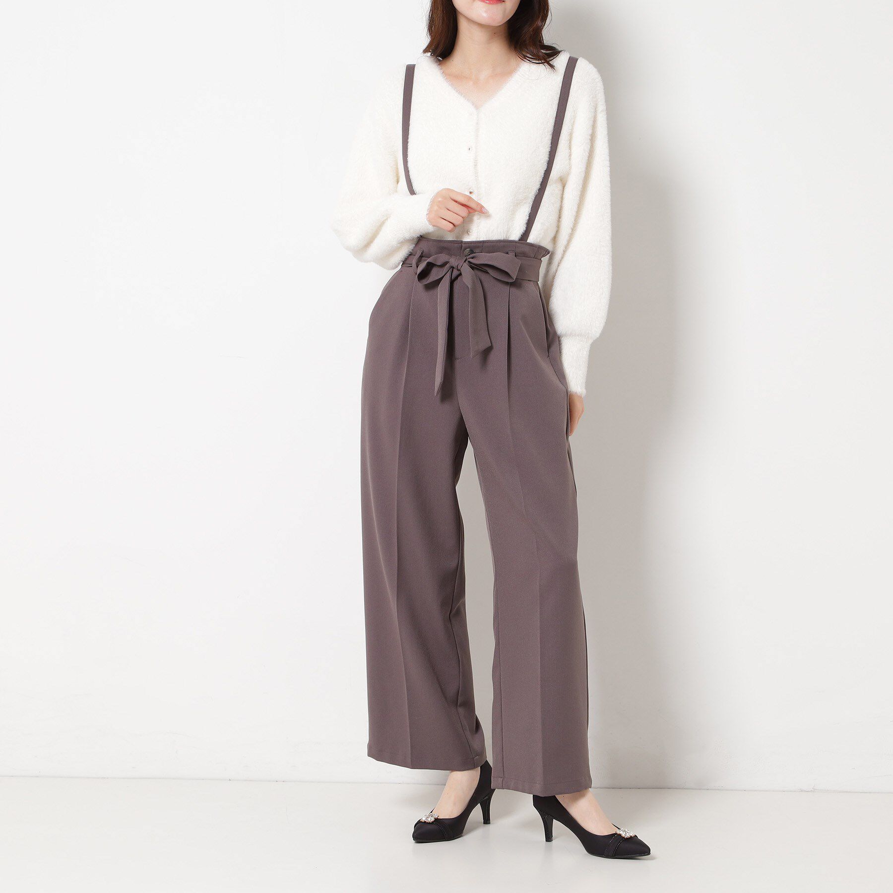 ESPERANZA「【12時間パンプス】約7．5cm／ビジューベルト パーティ-結婚式に最適」|パンプス|