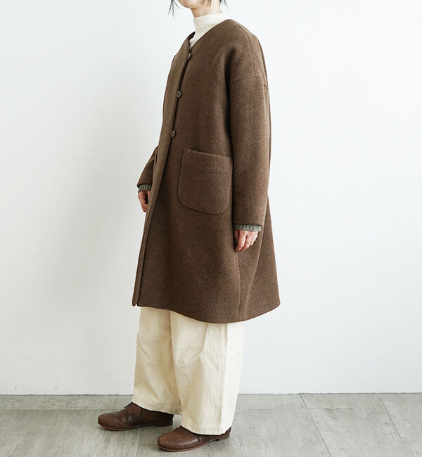 オオカミとフクロウ「オオカミとシロクマのヴィーカ&ldquo;ロングメルトン&rdquo;」|ノーカラーコート|