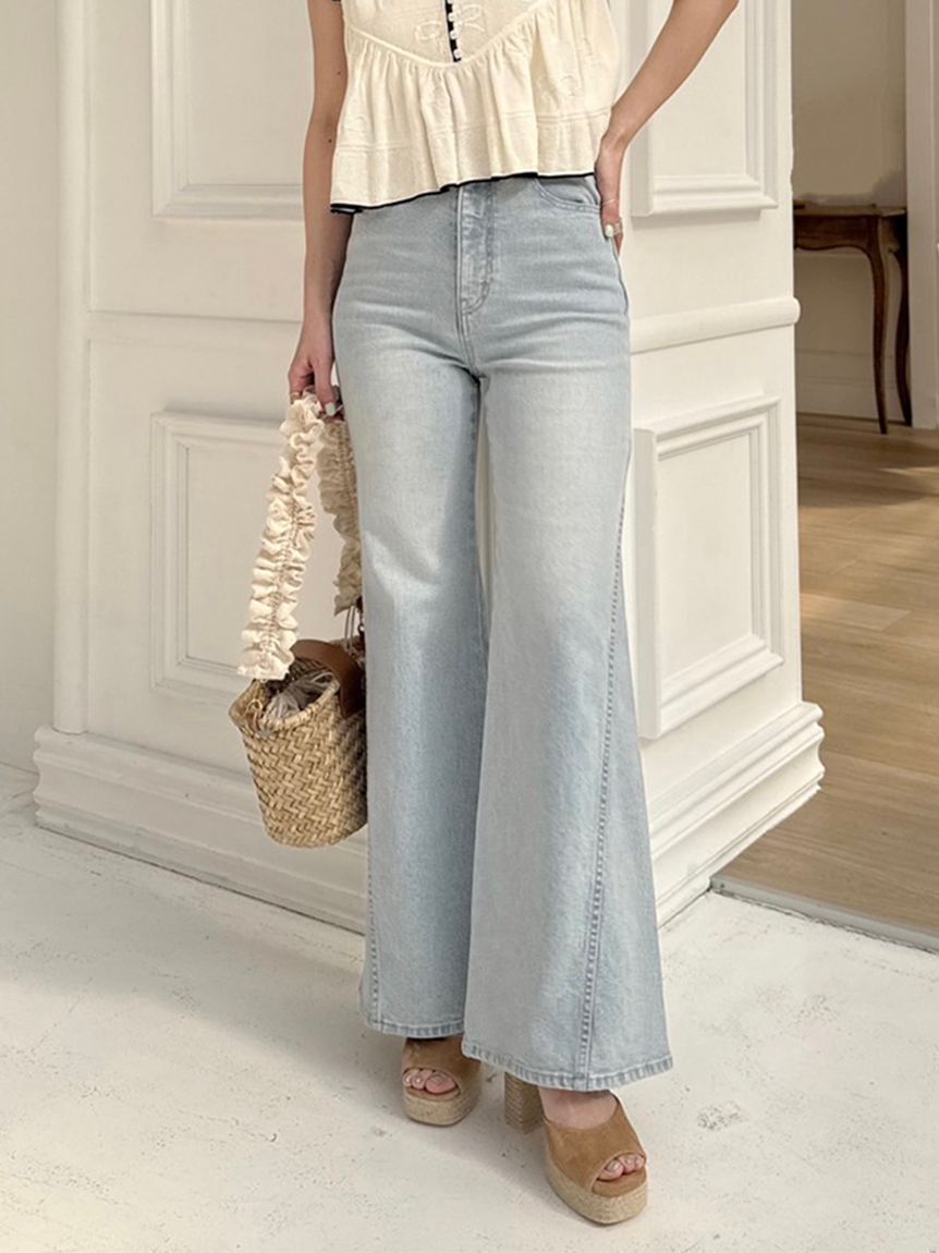 SNIDEL「【00サイズあり】Sustainableストレッチフレアデニムパンツ」|デニム|