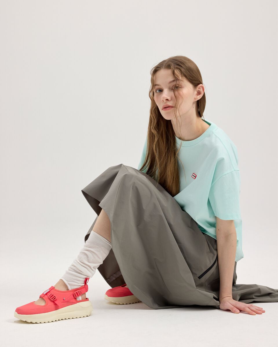 HUNTER「ユニセックス トラベル フロー サンダル」|スニーカー|