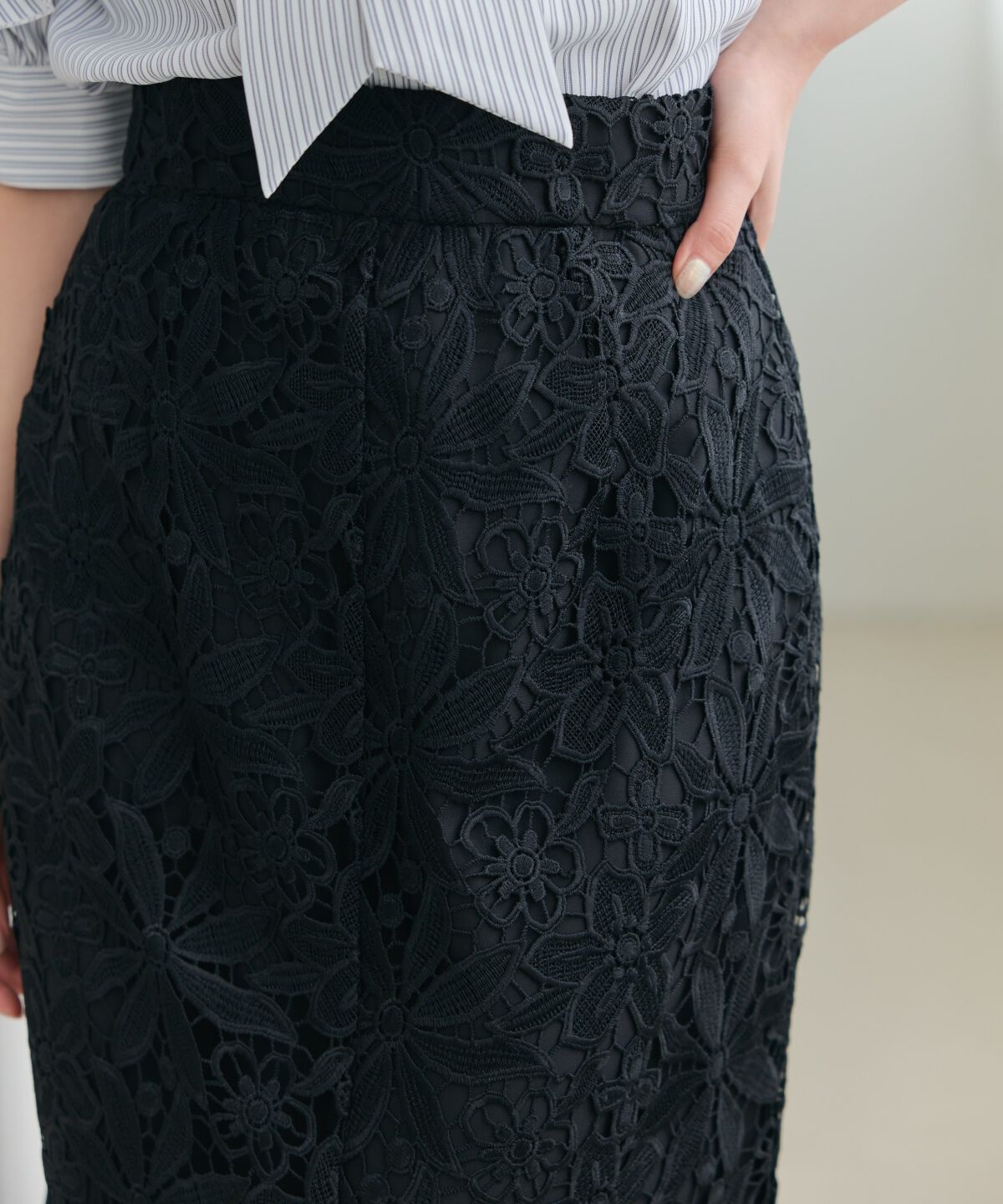 アンドクチュール「ケミカルレースタイトスカート」|タイト|