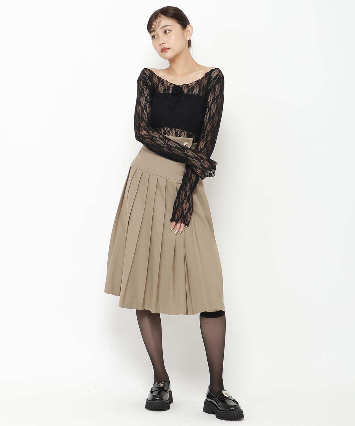 REDYAZEL「ローズブローチレーストップス」|Tシャツ・カットソー|