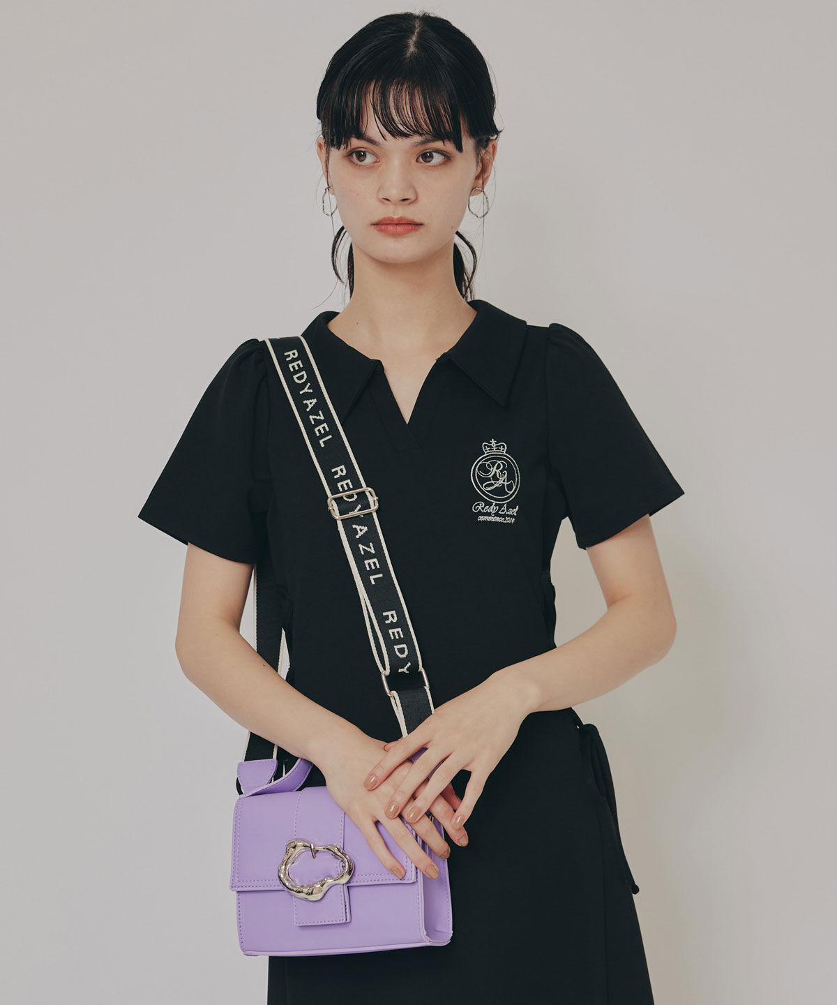 REDYAZEL「バックルデザインロゴストラップミニバッグ」|ショルダー・メッセンジャー|
