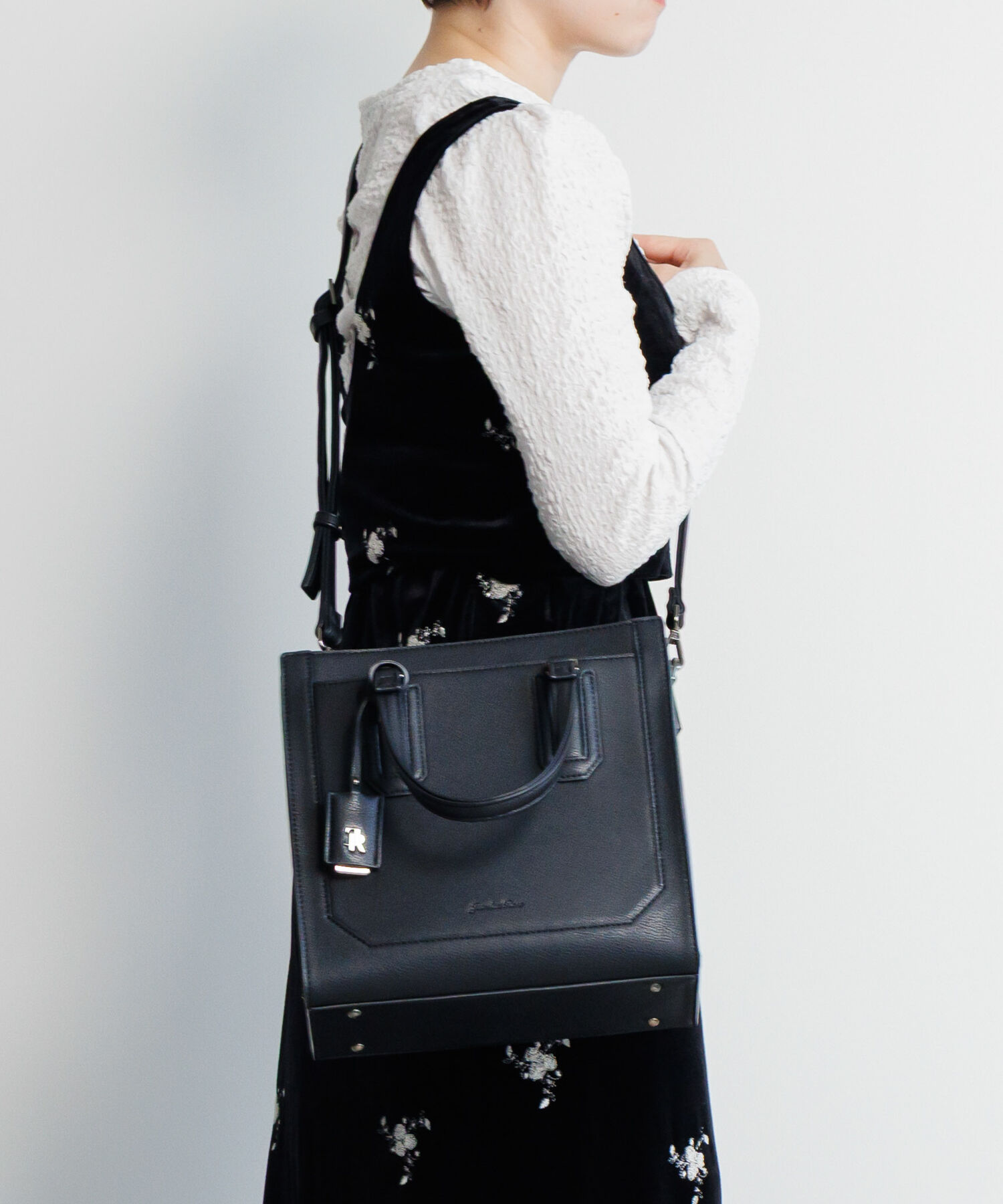 Jewelna Rose「Jewelna Rose アリゼ シンクブラック 65651」|トートバッグ|