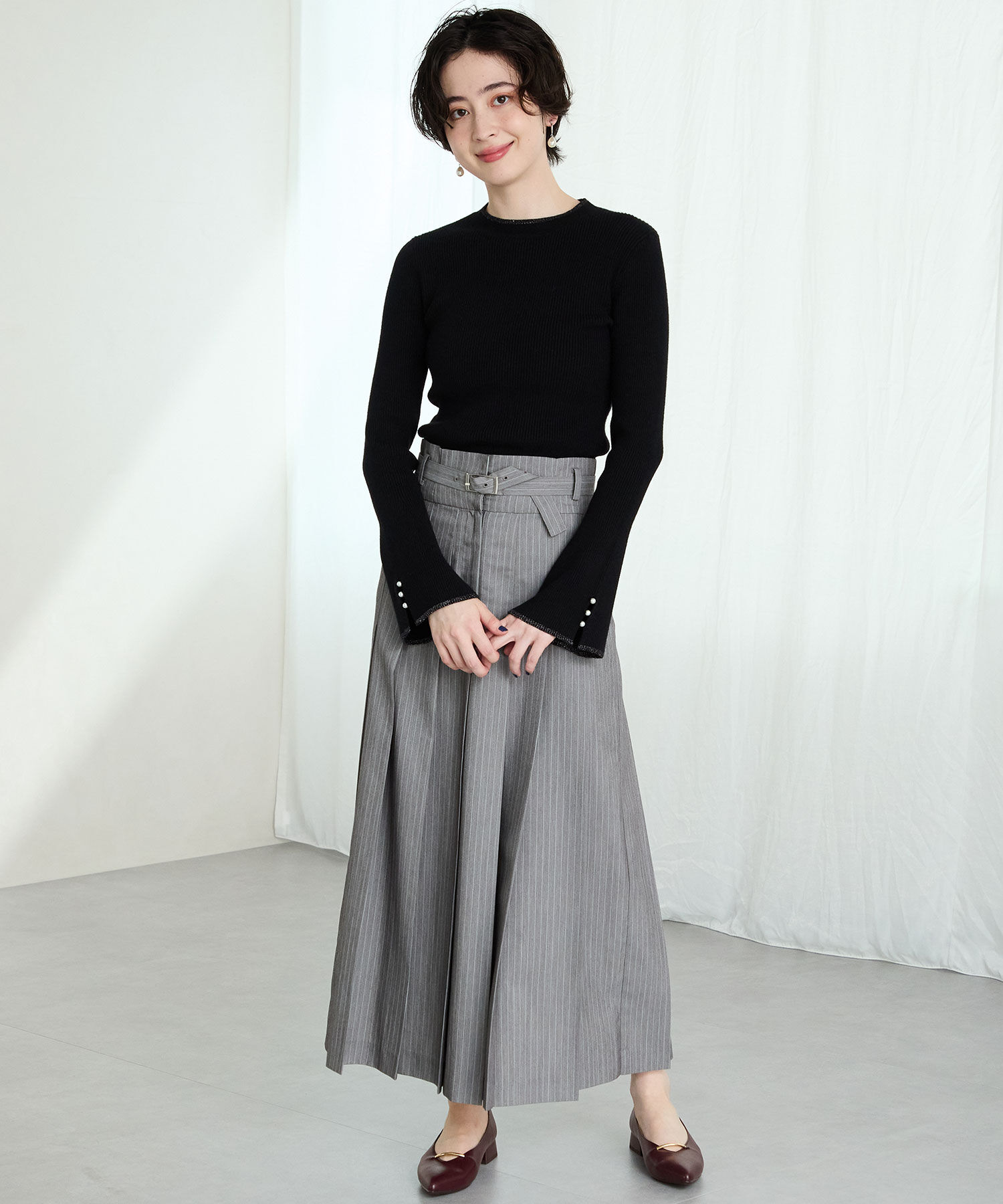 ORiental TRaffic「【WEB限定】ラインメタルパーツ ポインテッドトゥ パンプス /55304 フラット シンプル」|パンプス|