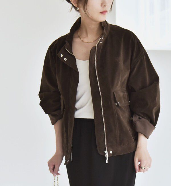 quaranciel「quaranciel〈洗濯機可能〉ポリエステル スエード スタンドカラー ジップ ショート ブルゾン」|ブルゾン・スタジャン|