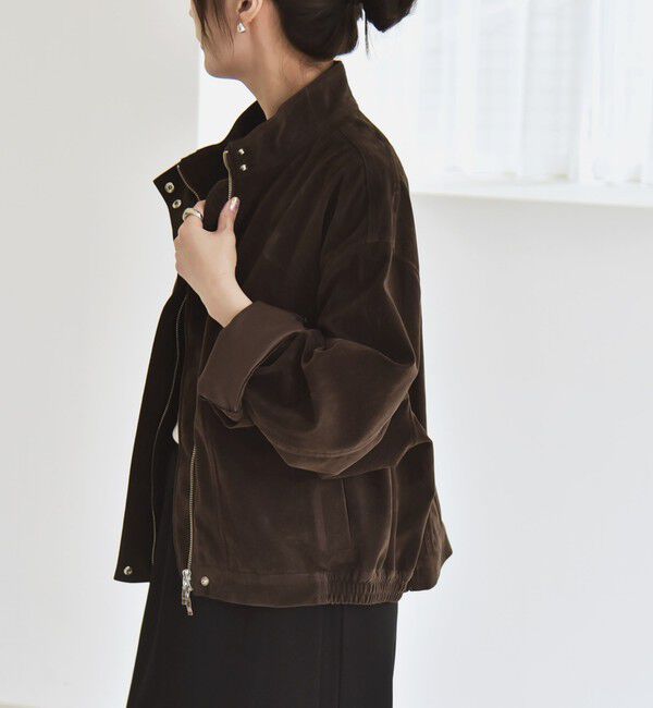 quaranciel「quaranciel〈洗濯機可能〉ポリエステル スエード スタンドカラー ジップ ショート ブルゾン」|ブルゾン・スタジャン|