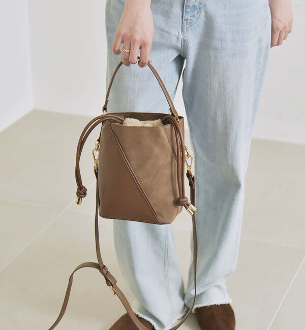 quaranciel「quaranciel: 2way コンビ バケツ ショルダーバッグ &times; フェイクファー 巾着」|ショルダー・メッセンジャー|