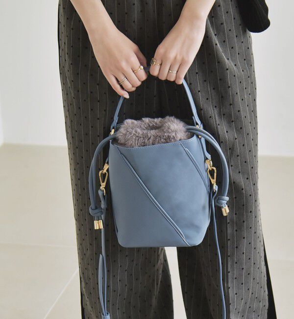 quaranciel「quaranciel: 2way コンビ バケツ ショルダーバッグ &times; フェイクファー 巾着」|ショルダー・メッセンジャー|