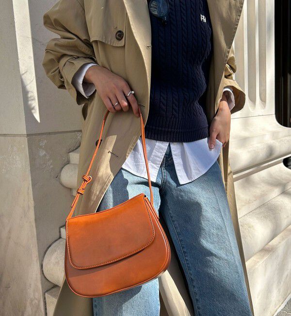 fredy emue「フラップラウンドワンショルバッグ」|ショルダー・メッセンジャー|