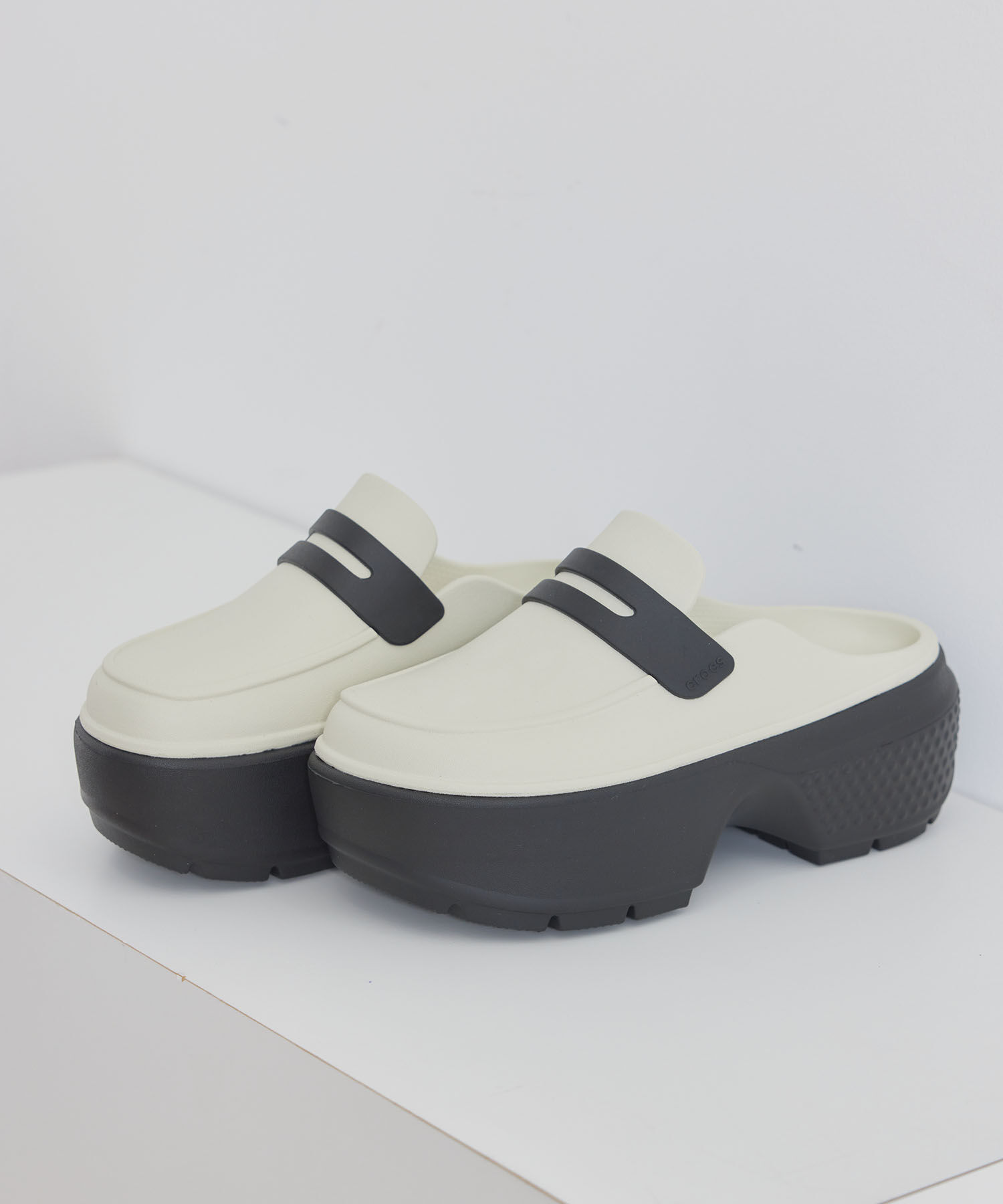Juze「【crocs】ATONP LOAFER【WEB限定】」|サンダル|