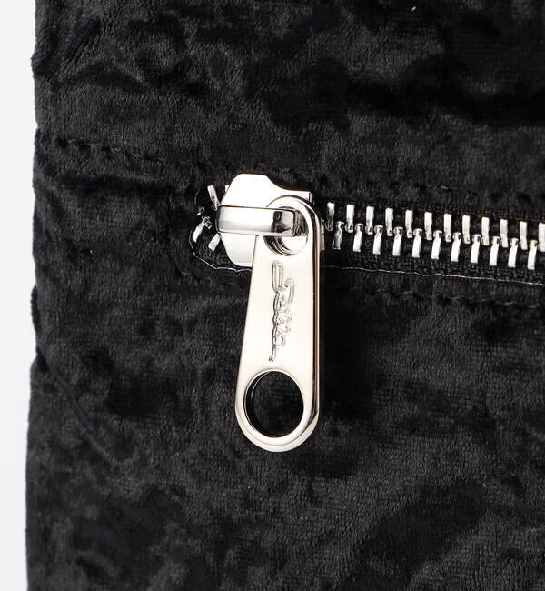  「Zilla | ベルベットフラットショルダーバッグ WOMEN」|ショルダー・メッセンジャー|