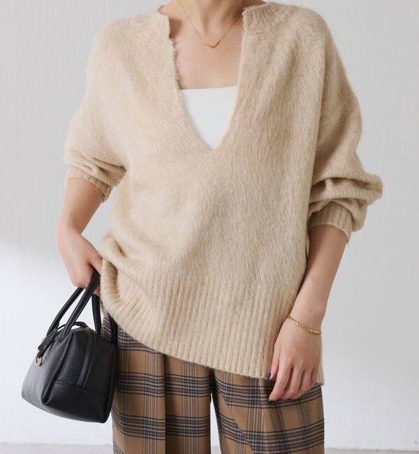  「エアリー深Vニット」|ニット・セーター|