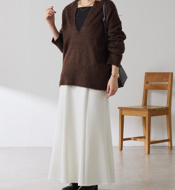  「エアリー深Vニット」|ニット・セーター|