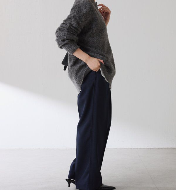  「エアリー深Vニット」|ニット・セーター|