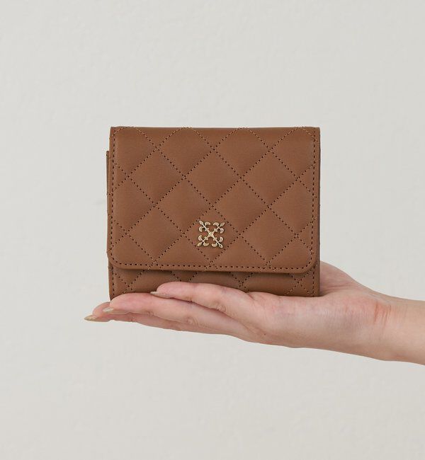  「【再値下げ】キルティングレザー二つ折りウォレット」|財布|
