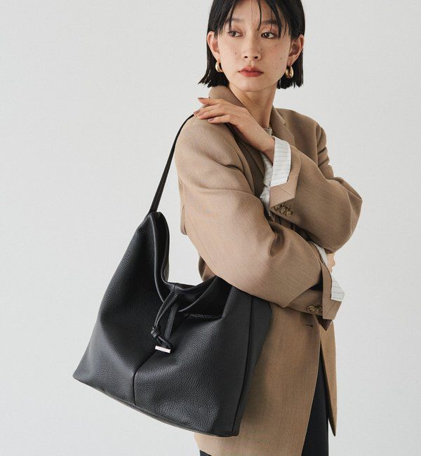  「レザーワンショルダーバッグ」|ショルダー・メッセンジャー|ブラック