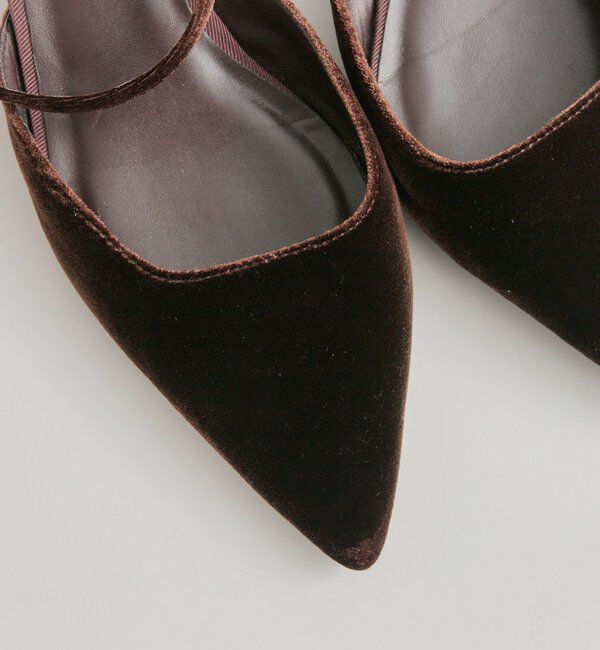  「ポインテッドトゥ ベロアパンプス」|パンプス|