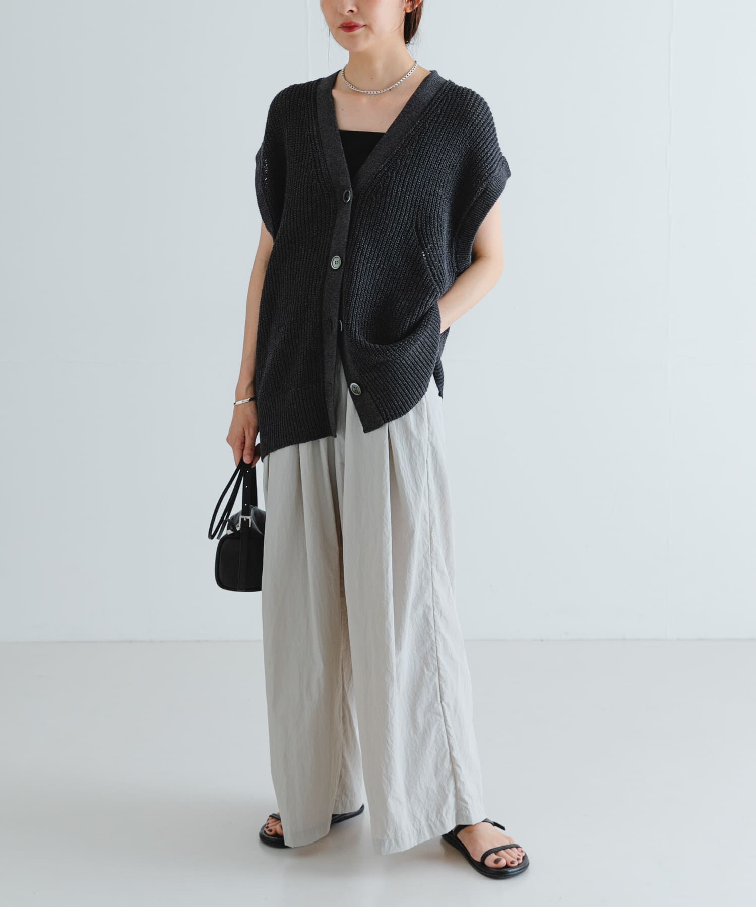 URBAN RESEARCH「ペーパーヤーンチュニックニットベスト」|ベスト・ジレ|