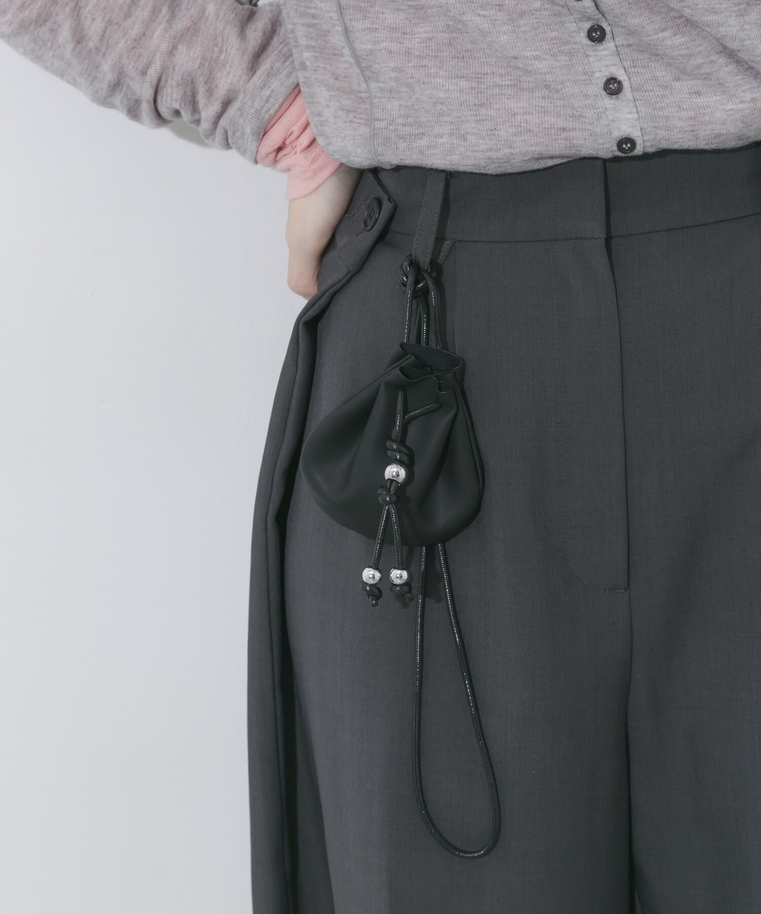 SMELLY「サークルネックポーチ」|ポーチ|