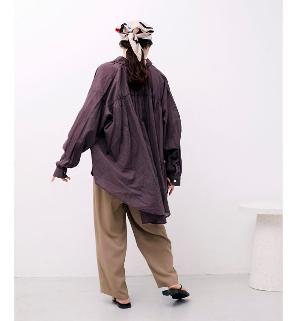  「《WEB限定アイテム》バックギャザーオーバーシャツ」|シャツ・ブラウス|