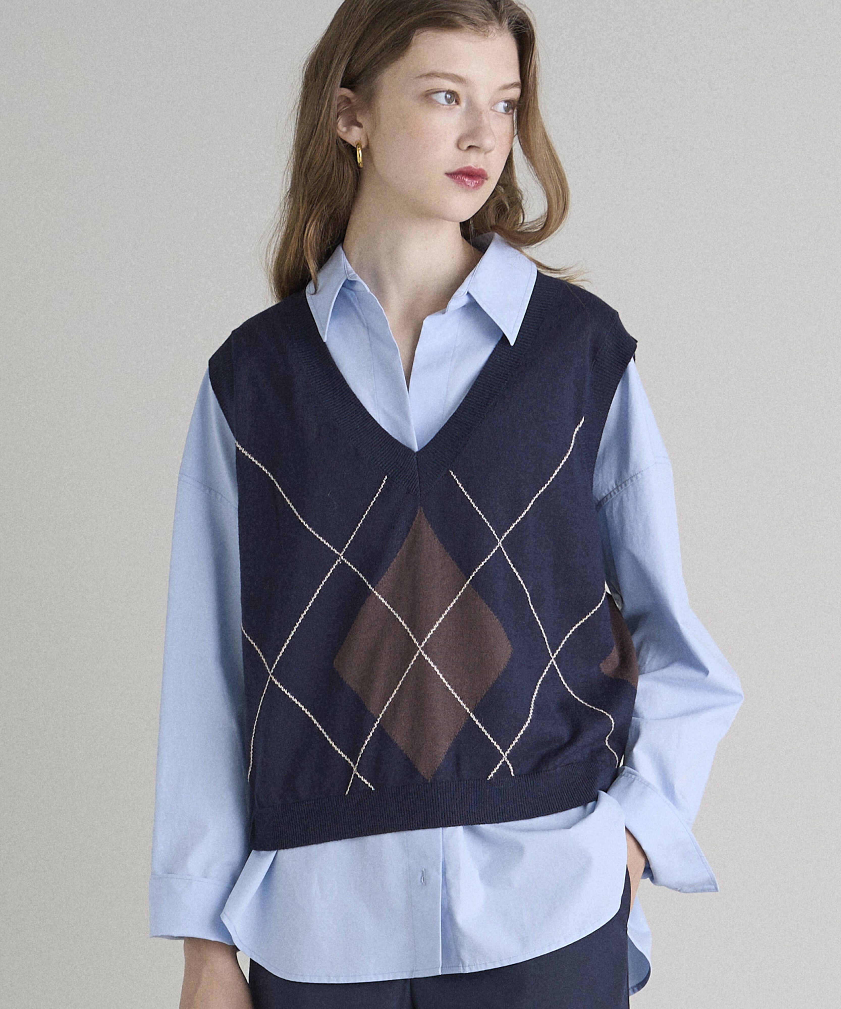 INED「《INED CLARO》クロップドニットベスト」|ニット・セーター|