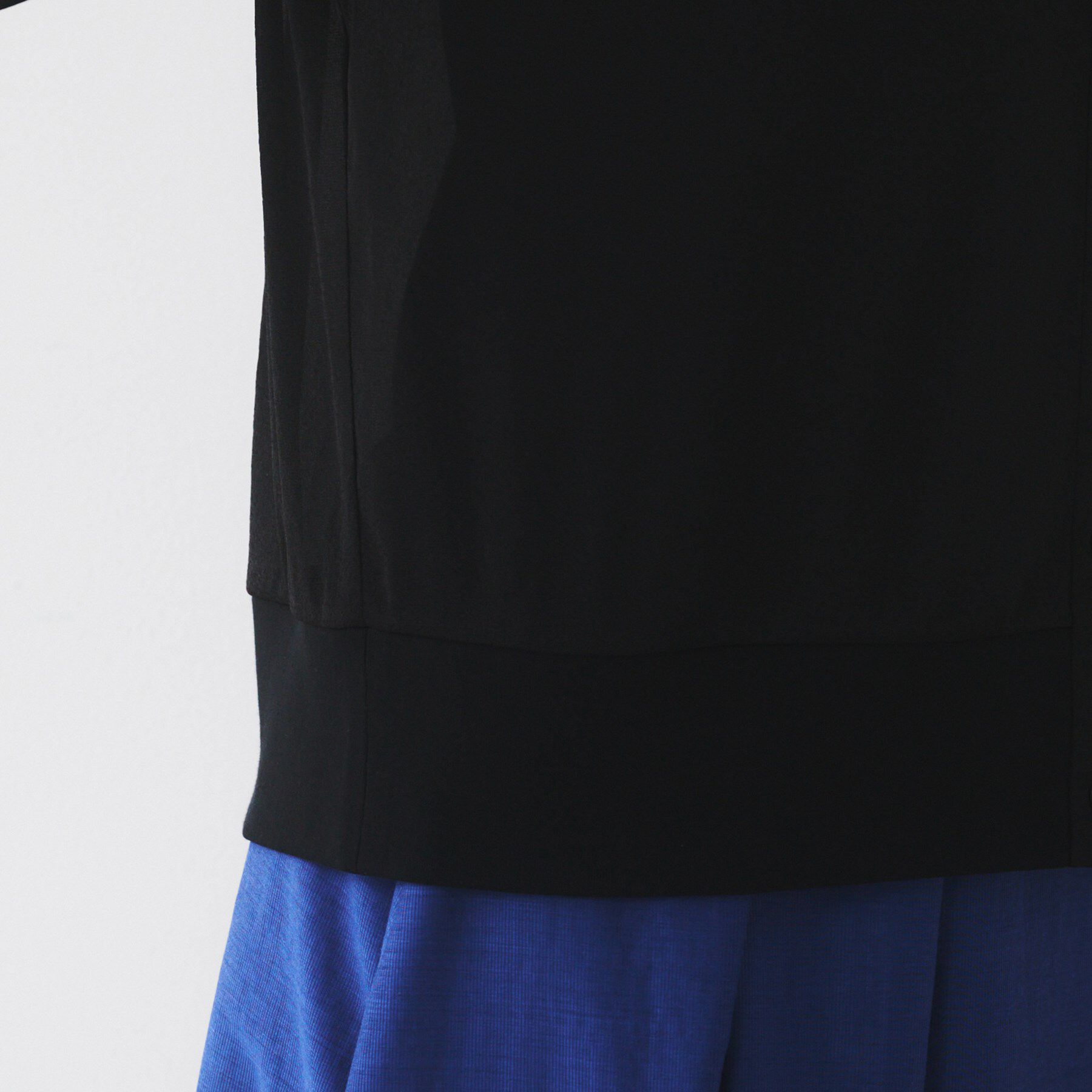 UNTITLED「【洗える/ストレッチ性/短丈】クルーネックシアーカーディガン」|カーディガン|