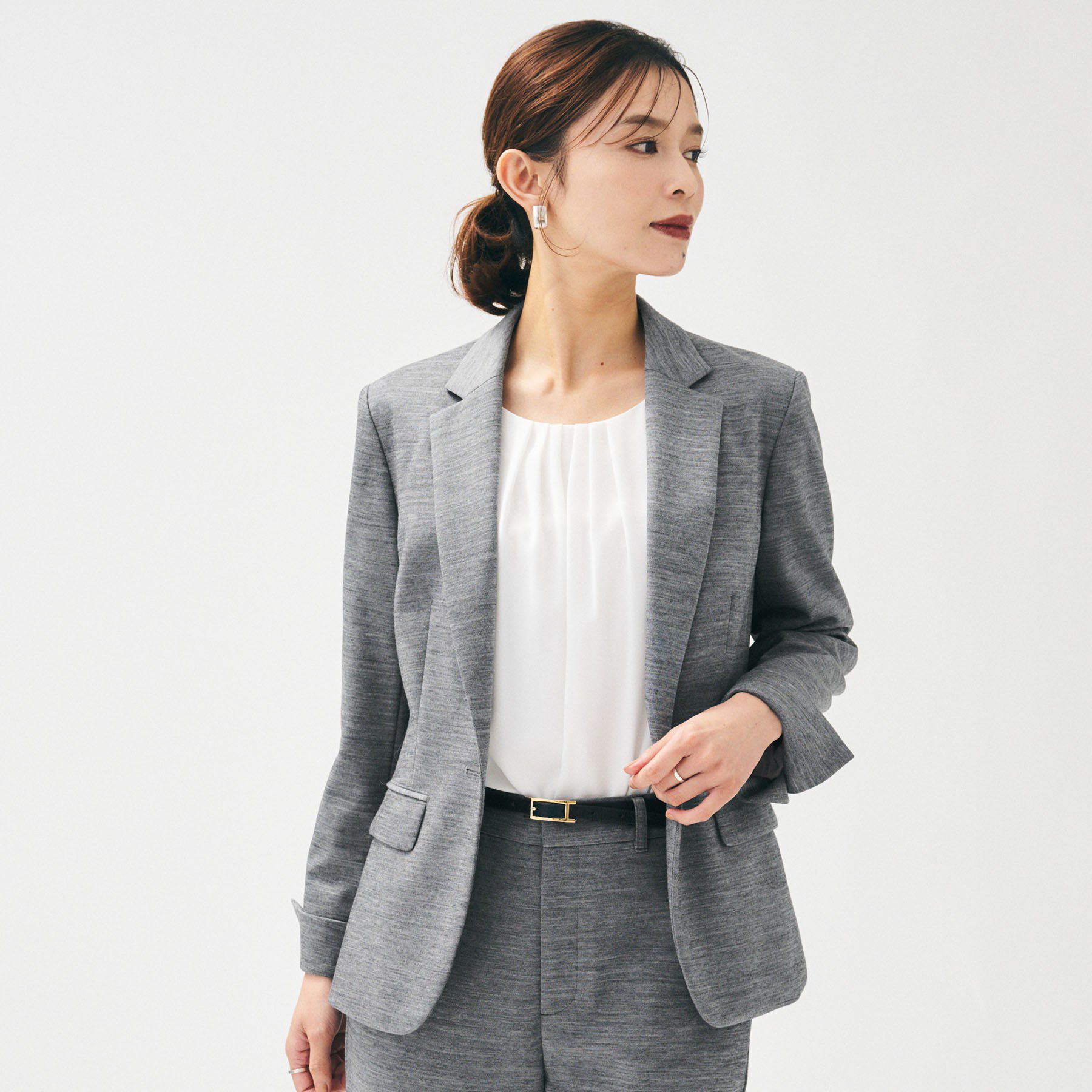 UNTITLED「【洗えるスーツ／ストレッチ】ウール混ジャージ テーラードジャケット」|テーラードジャケット|チャコールグレー(0