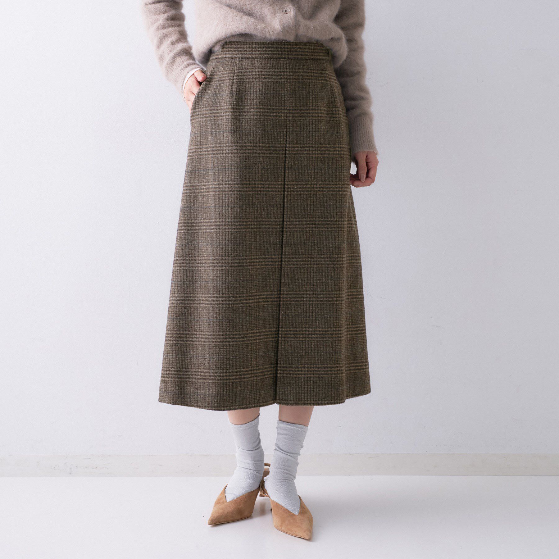 UNTITLED「【ふんわり/タイト見え】グレンチェックスカート」|スカート|