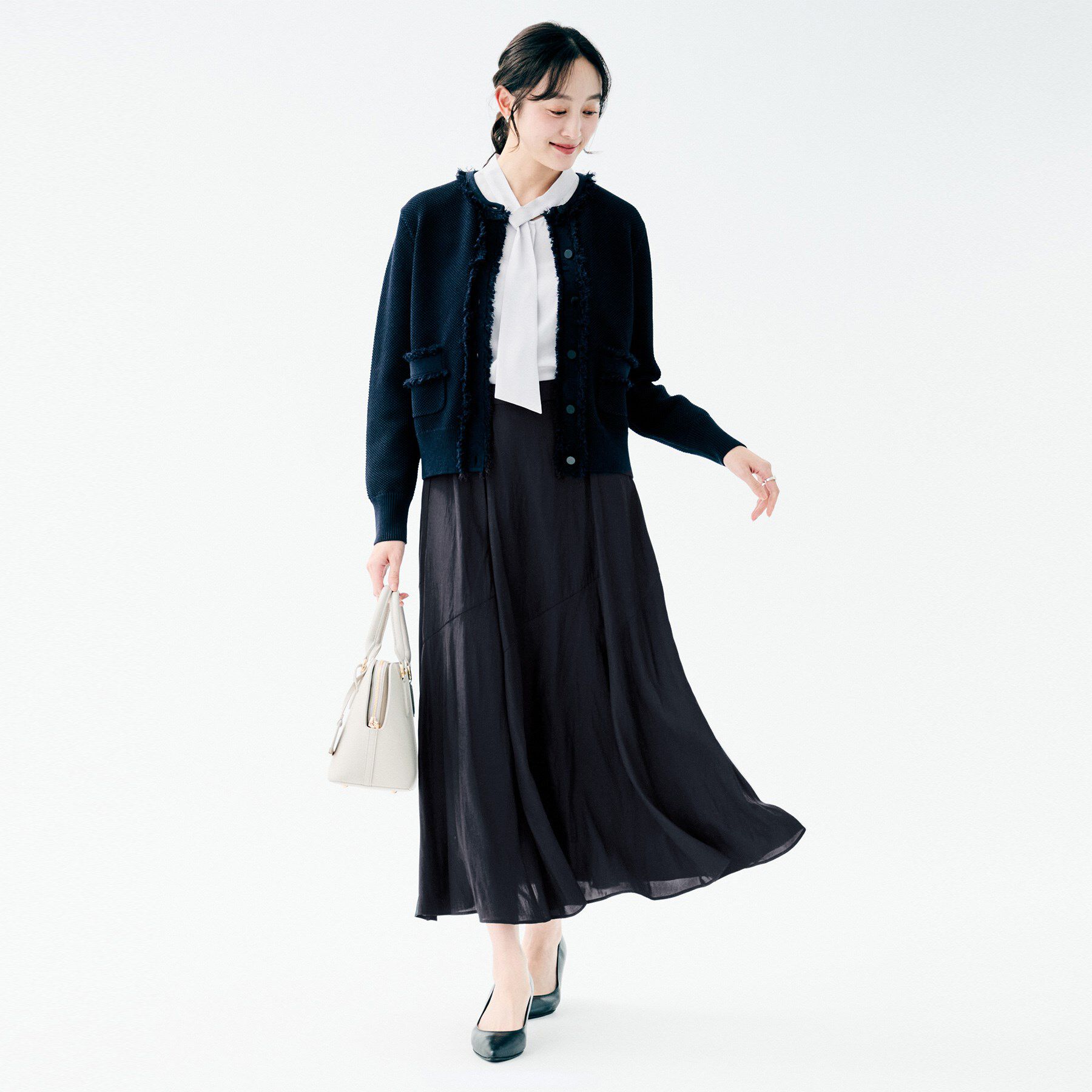 UNTITLED「【洗える/セレモニーにも/後ろウエストゴム】ロングスカート」|スカート|