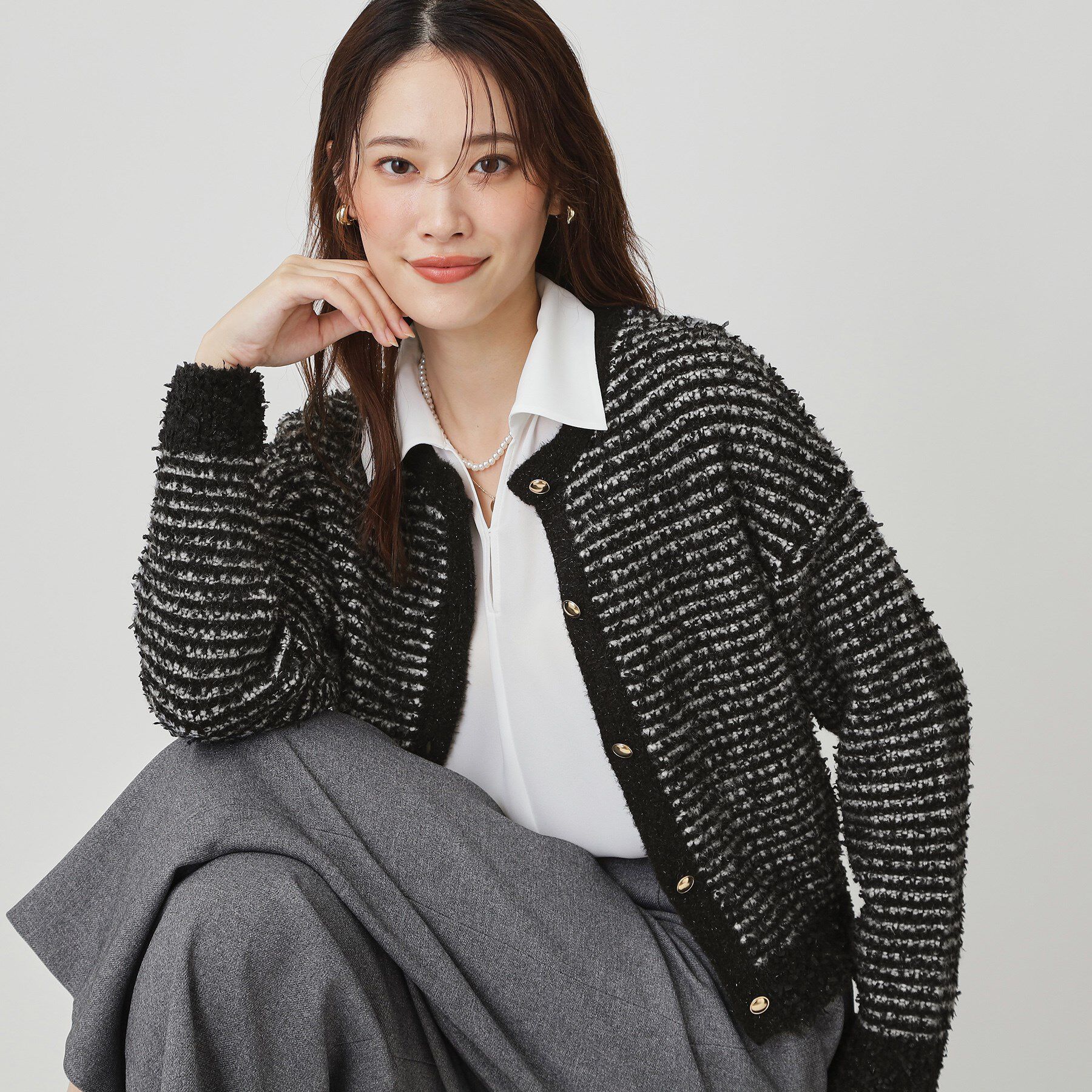 COUP DE CHANCE「【手洗い可】ラメフェザーのニットカーディガン」|カーディガン|ブラック(419)