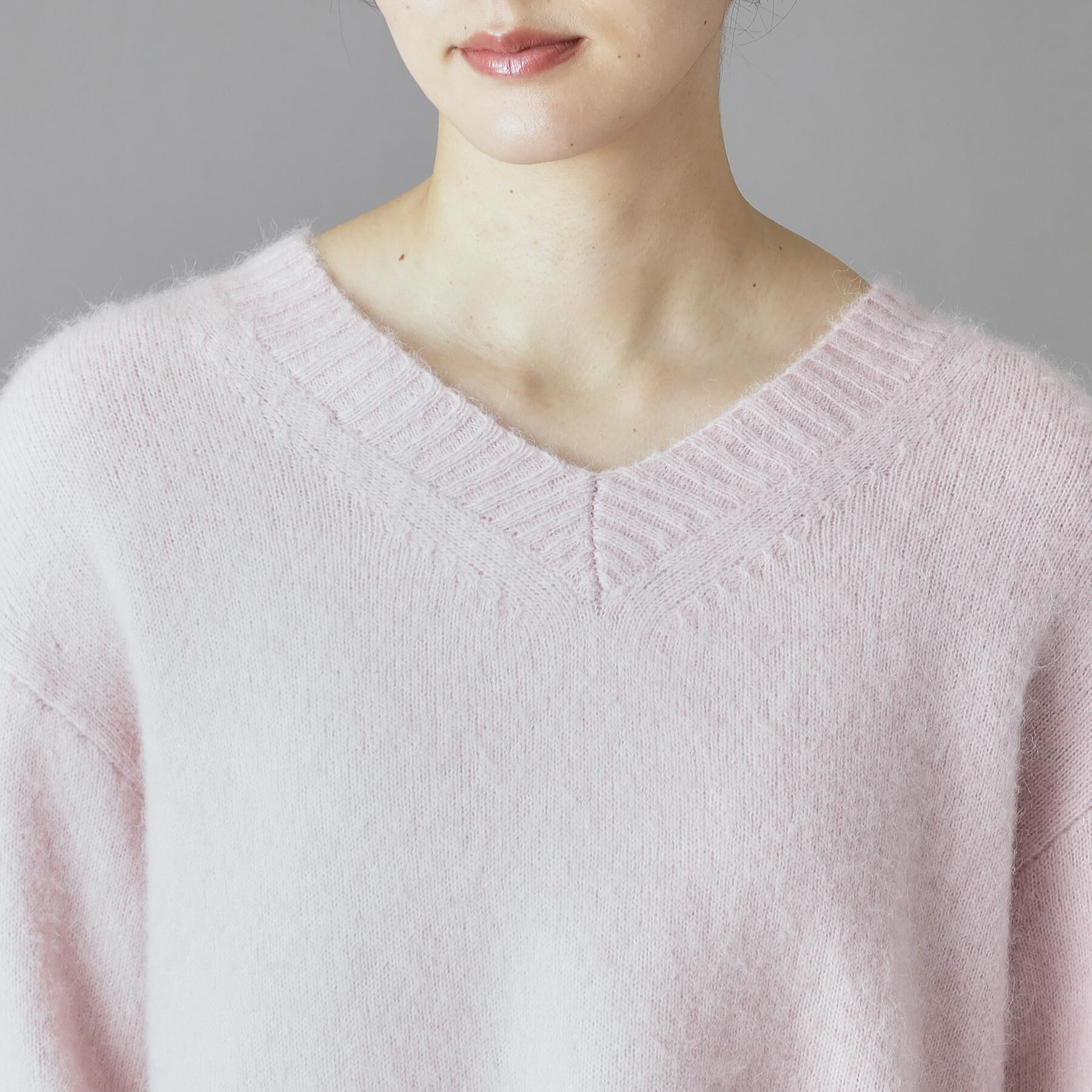 DRESSTERIOR「【CLASSY.12月号掲載】アルパカブレンドVネックニット」|ニット・セーター|