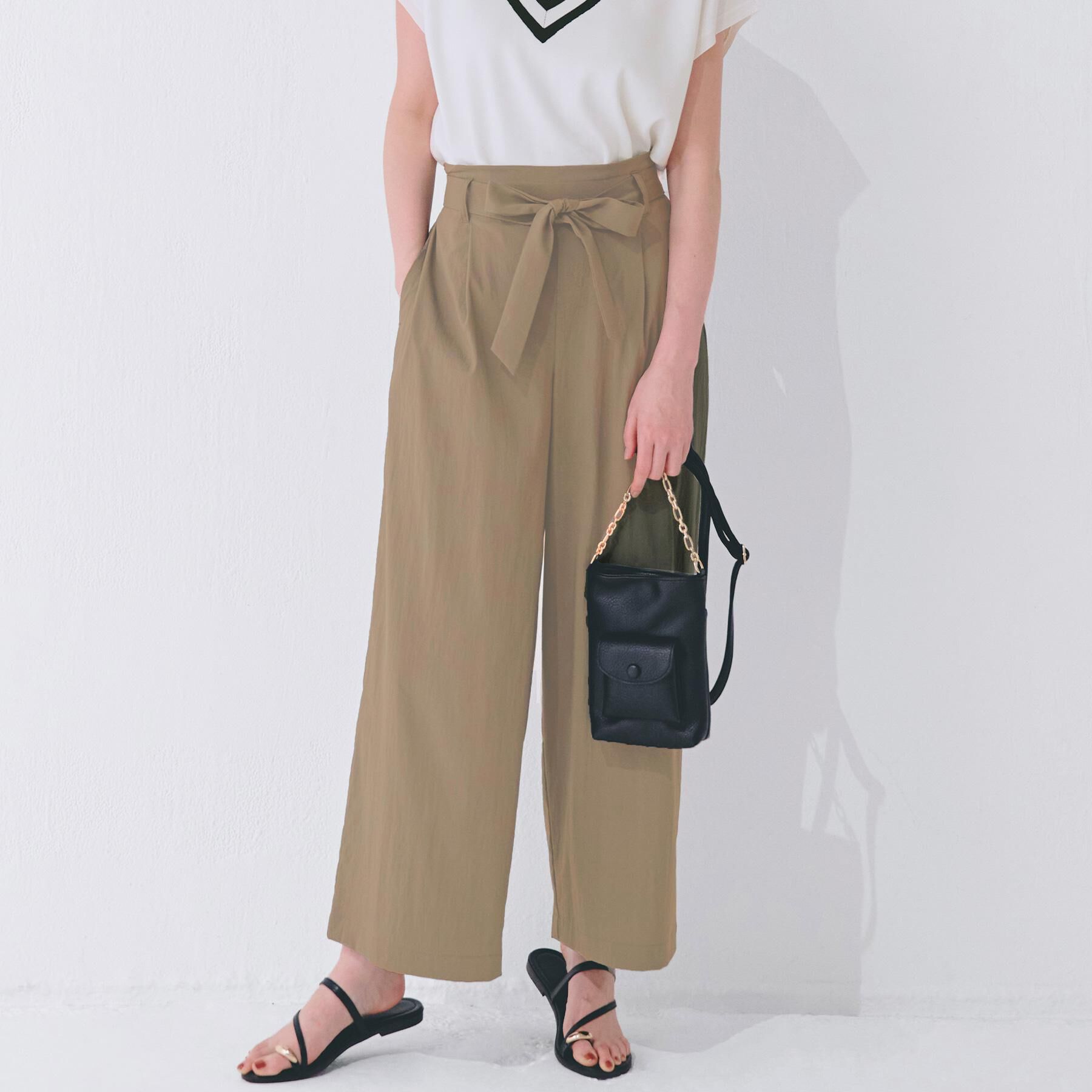 grove「【晴れの日も雨の日も】撥水イージーワイドパンツ」|その他|オリーブグリーン(0