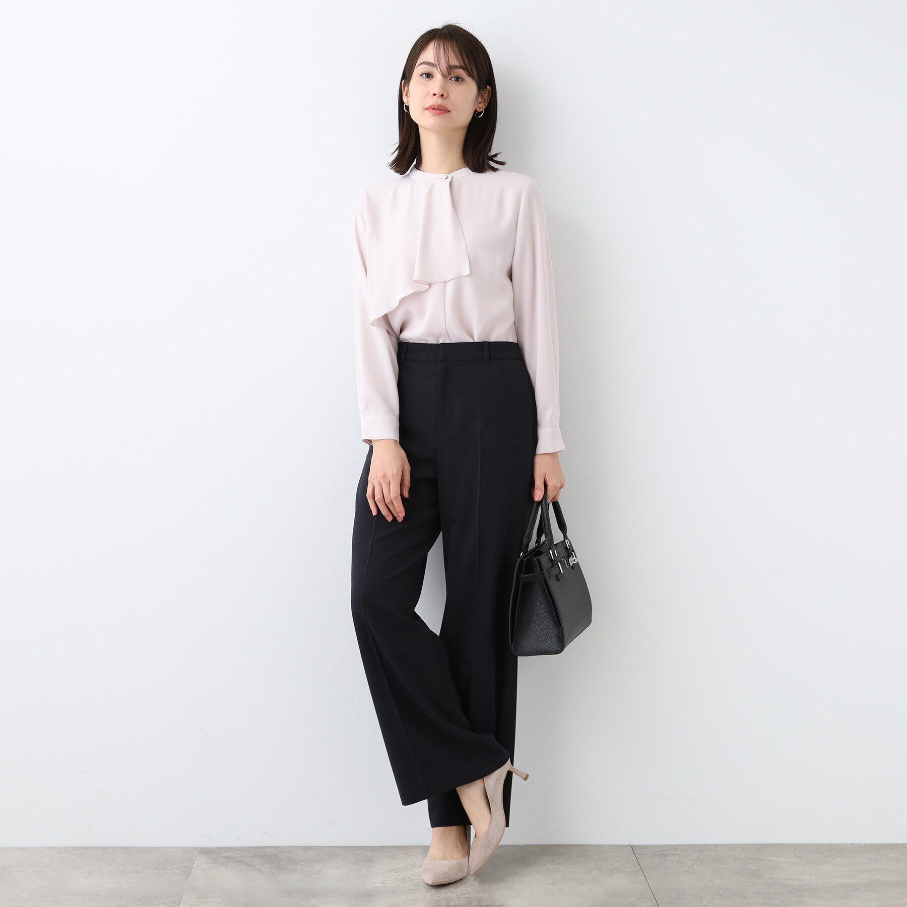 INDIVI「【洗える／UVケア】ヨークフリルブラウス」|シャツ・ブラウス|