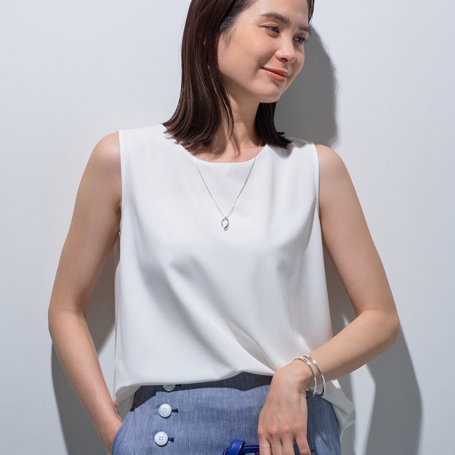 INDIVI「【インナーとしても活躍！／SETUP可能】ジョーゼット ノースリーブトップス」|Tシャツ・カットソー|