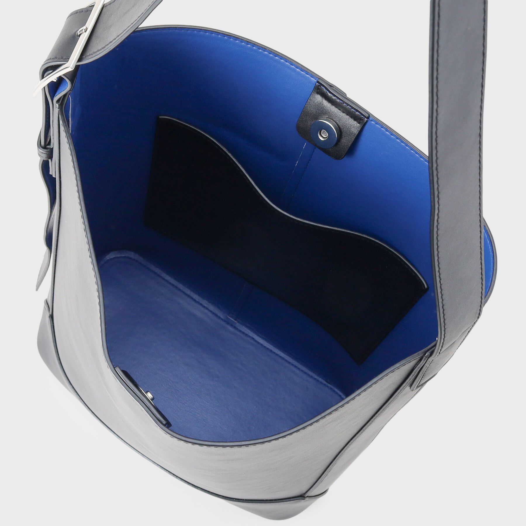 INDIVI「【A4サイズ対応】ワンショルダートートバッグ」|トートバッグ|