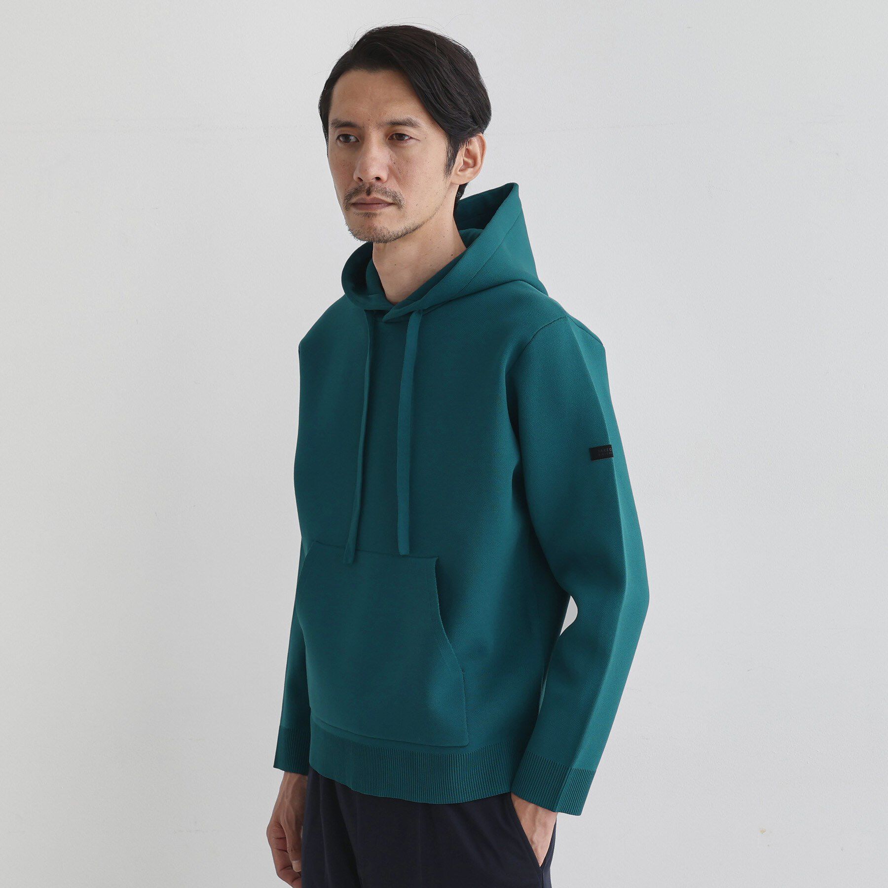 TAKEO KIKUCHI「スポンディッシュ プルオーバー ニットパーカ」|ニット・セーター|