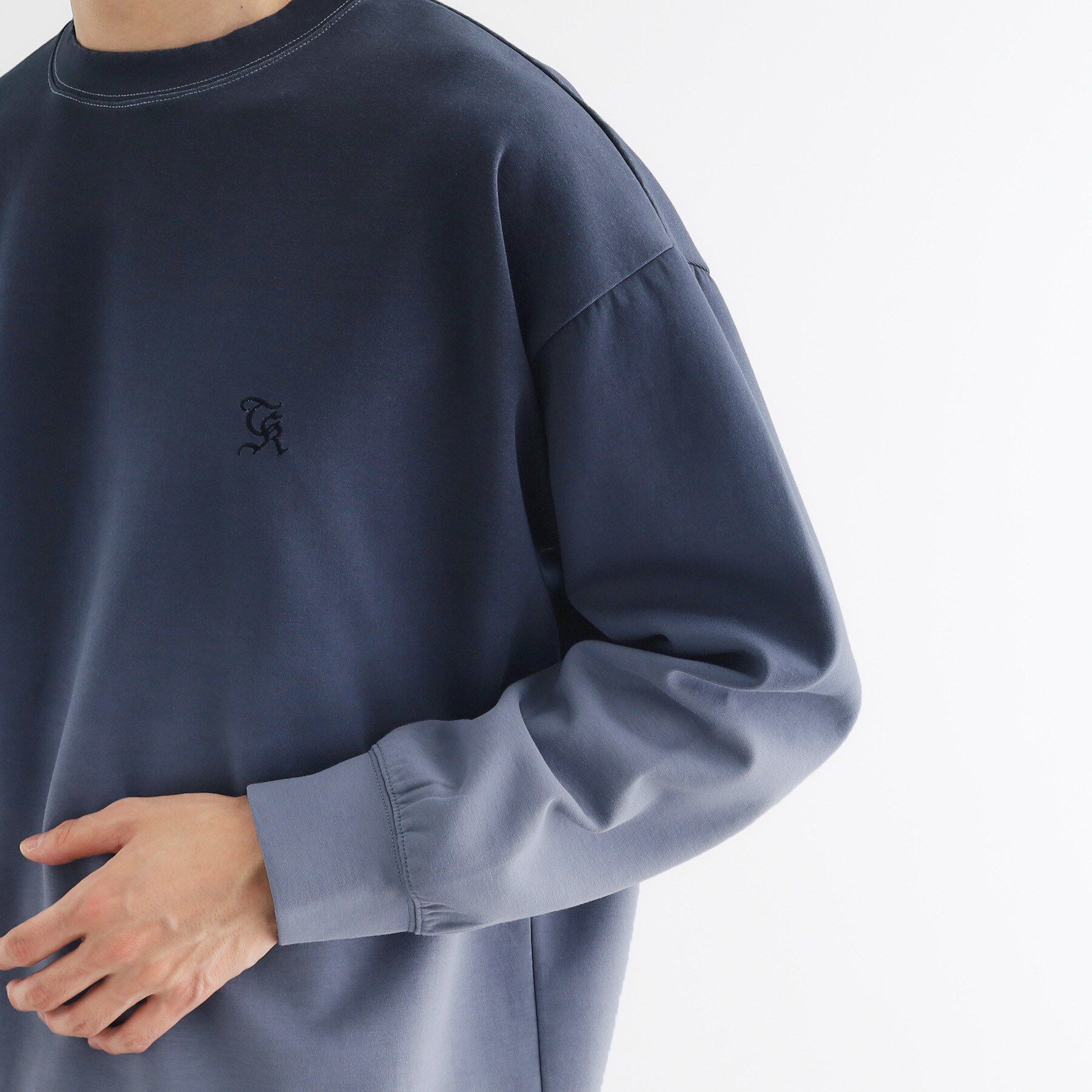 tk.TAKEO KIKUCHI「グラデーションダイ・ダンボールスウェット」|パーカー|